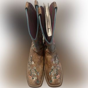 Macie Bean Boots - Womens 8 1/2